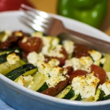 Vorschaubild für Mediterranes Ofengemüse mit Zucchinis und Feta