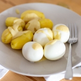 Vorschaubild für Senfeier mit Kartoffeln 